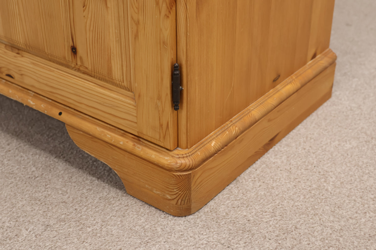 Traditional Pine Dresser by Bradgate Furniture