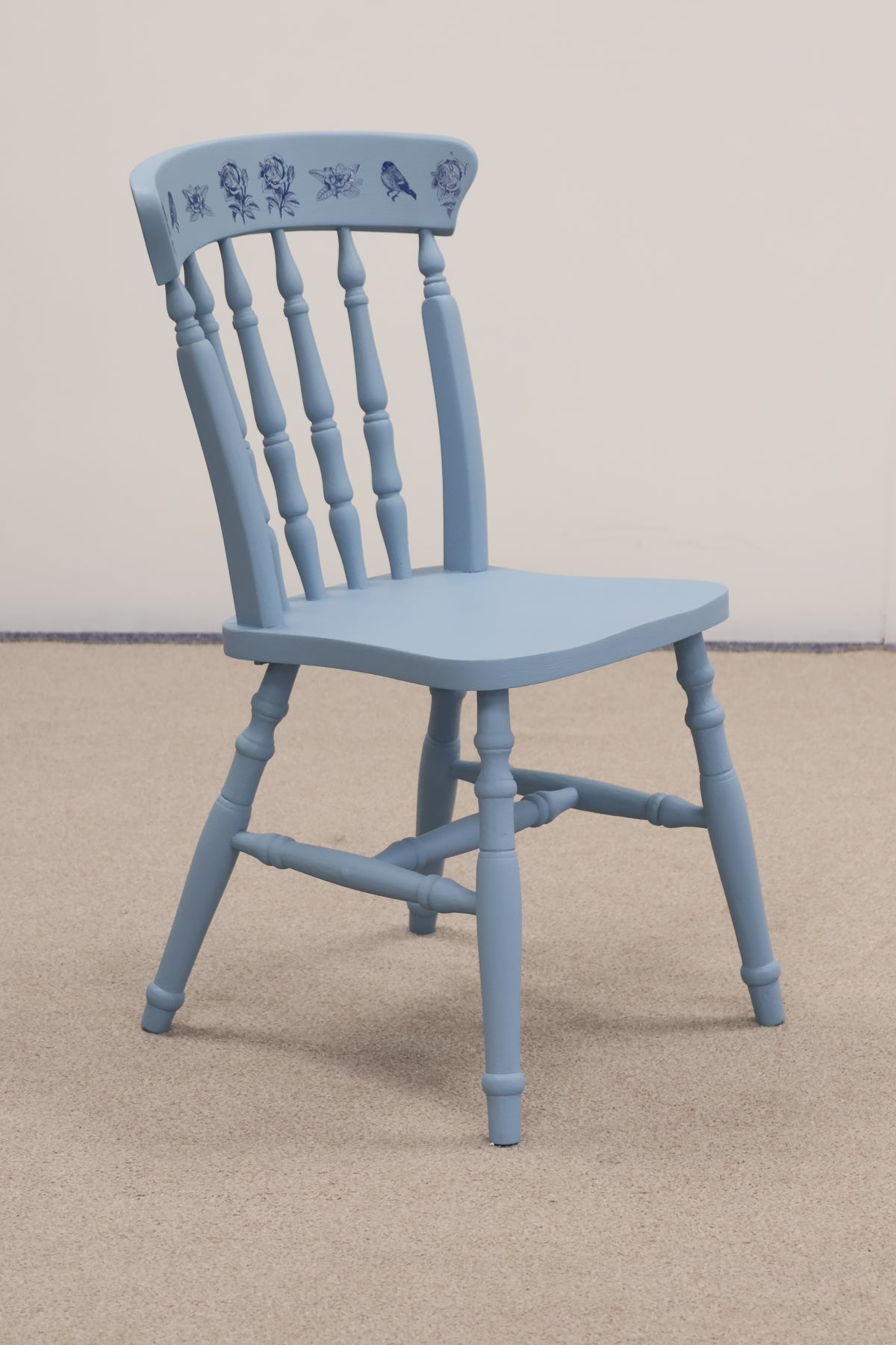 'English Garden' Chair by UPCYCLEinc