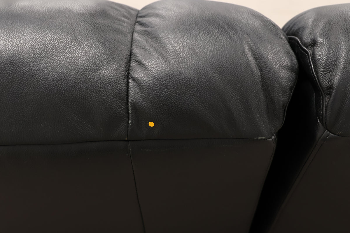 Leatherette Black Manual Recliner