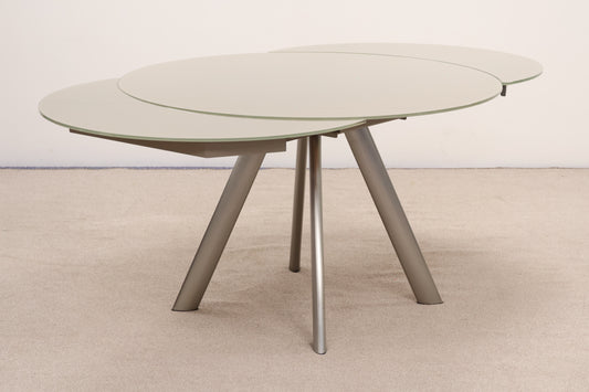 Bontempi Casa's Extendable Glass Table