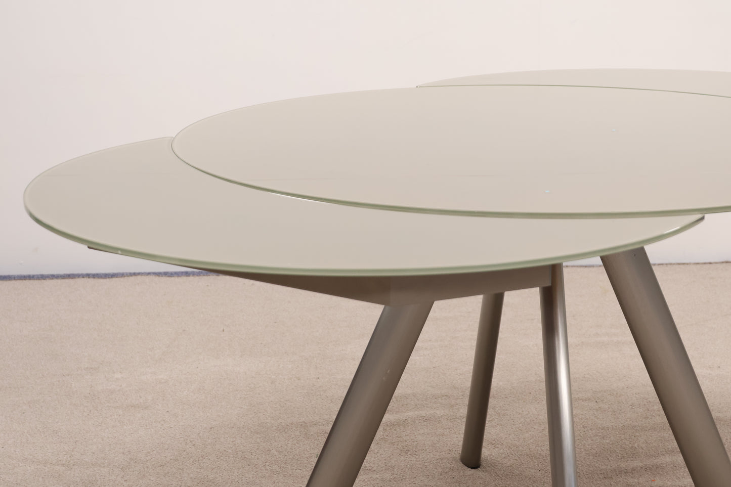 Bontempi Casa's Extendable Glass Table