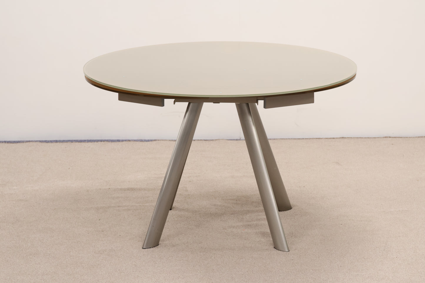 Bontempi Casa's Extendable Glass Table