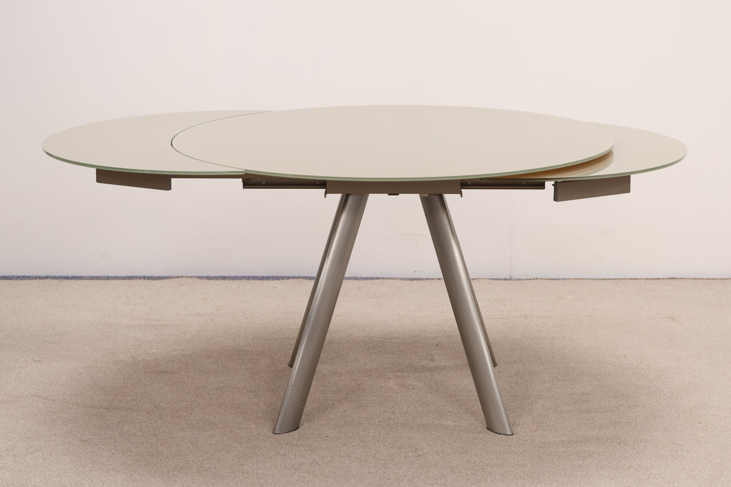 Bontempi Casa's Extendable Glass Table