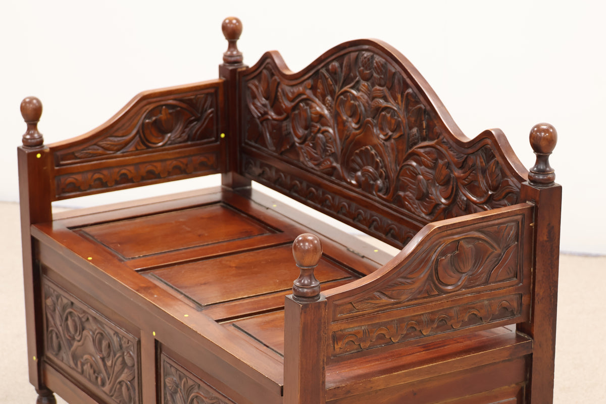 Antique Colonial Style Bench
