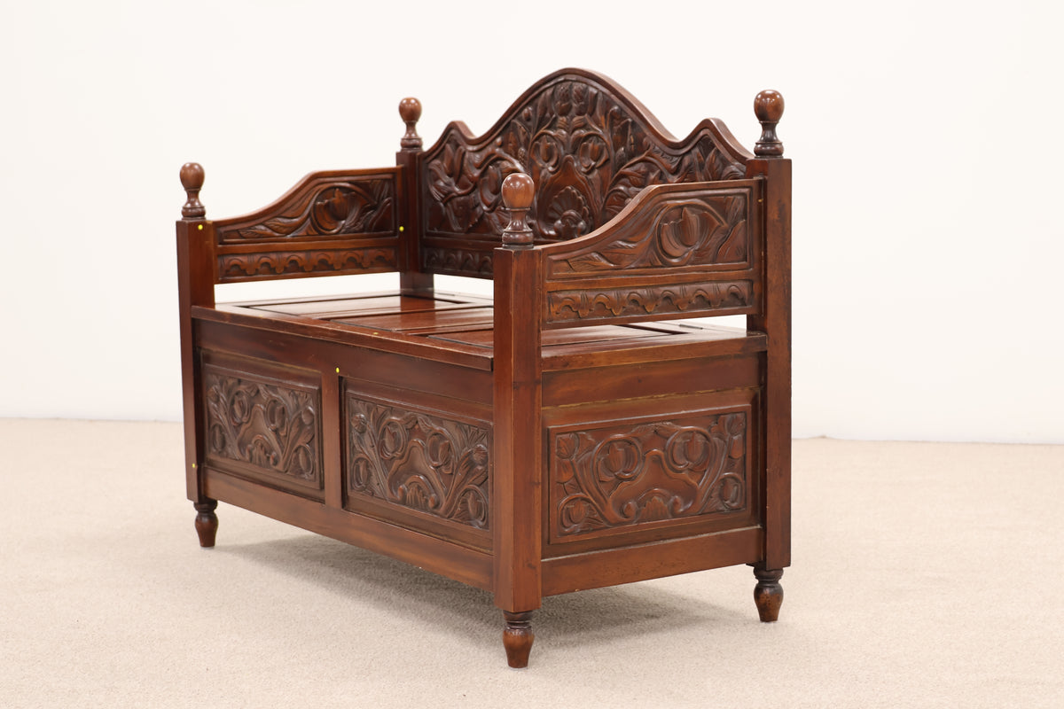 Antique Colonial Style Bench
