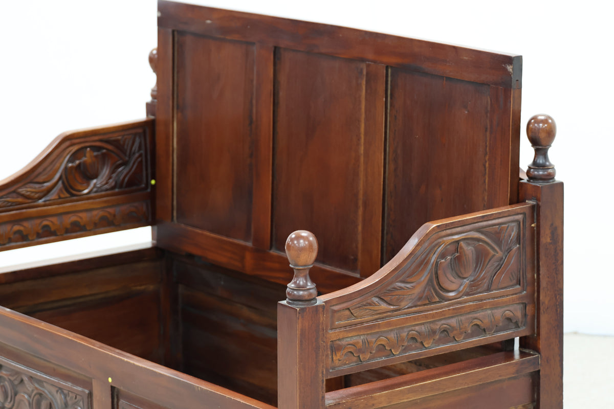 Antique Colonial Style Bench