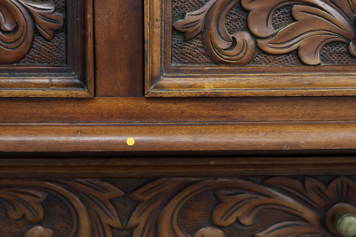 Renaissance Revival - Style Wooden Chest of Drawers