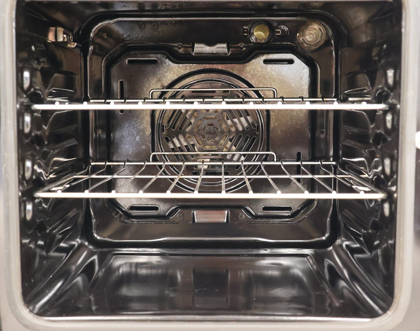 Cooker by Logik