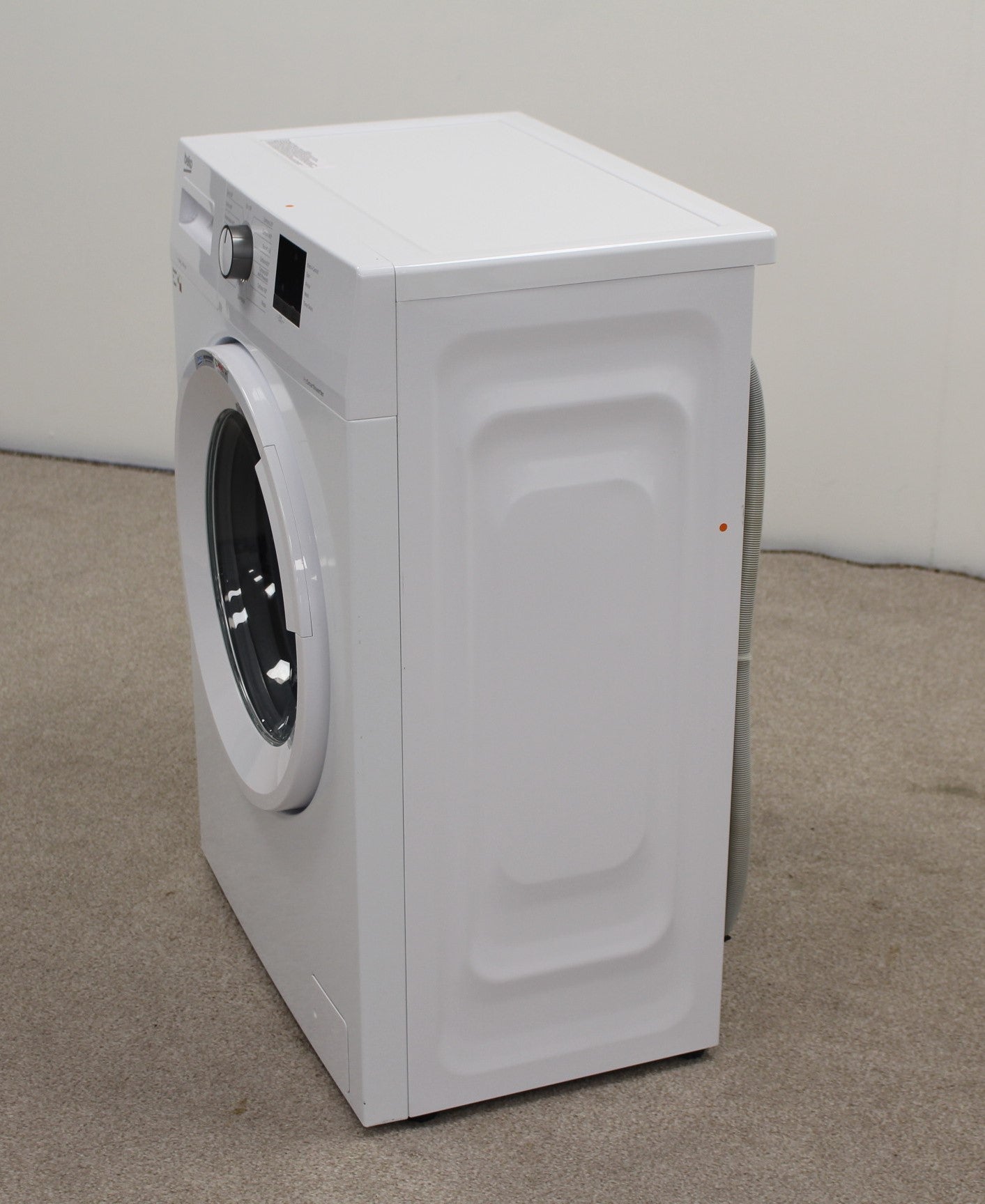 Washing Machine by Beko