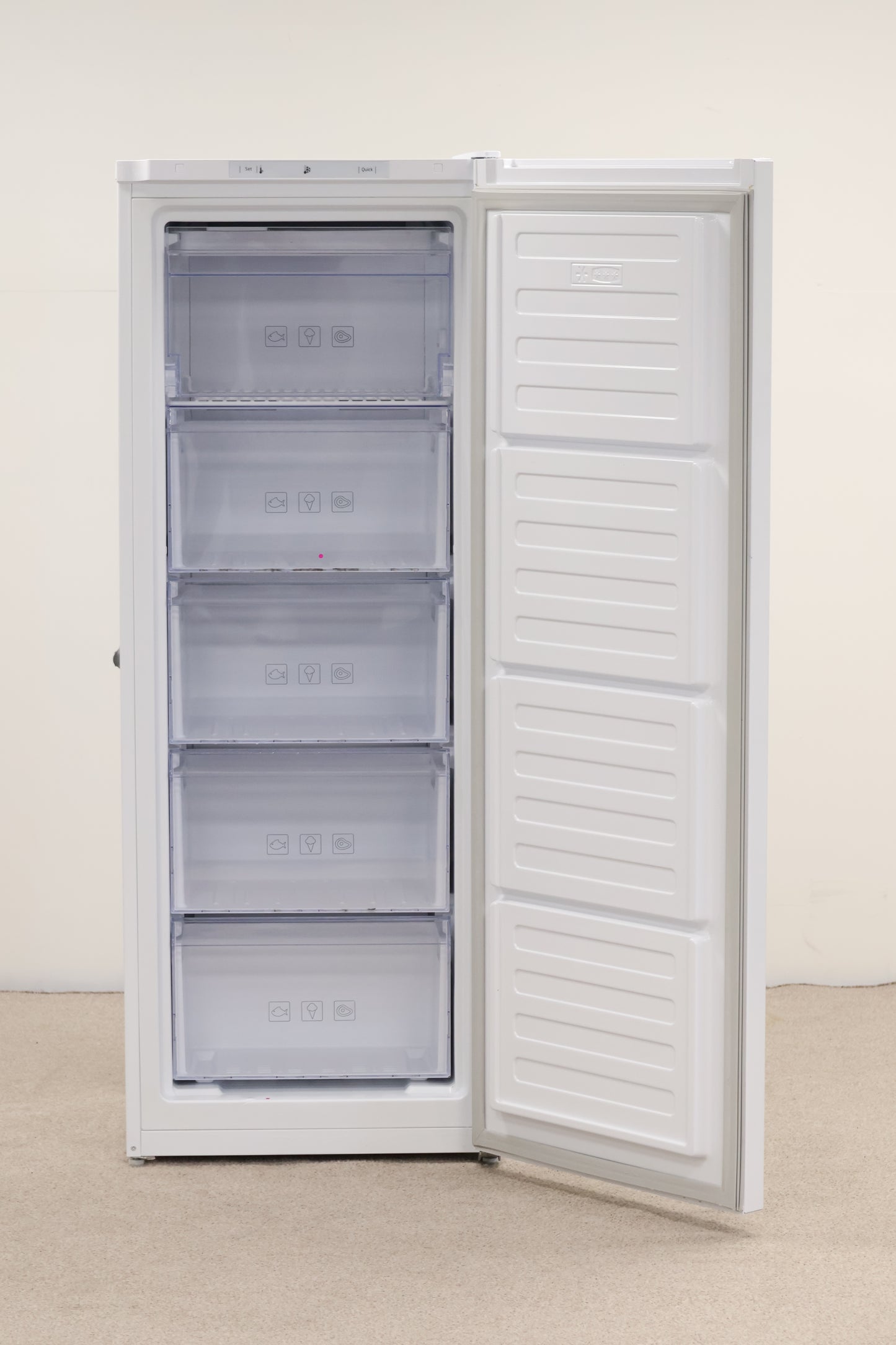 Freezer by Beko