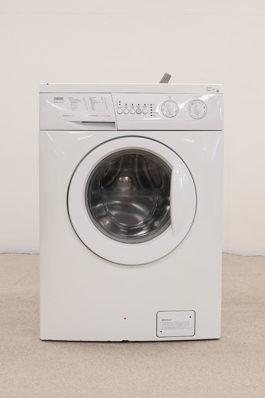 Washing Machine by Zanussi