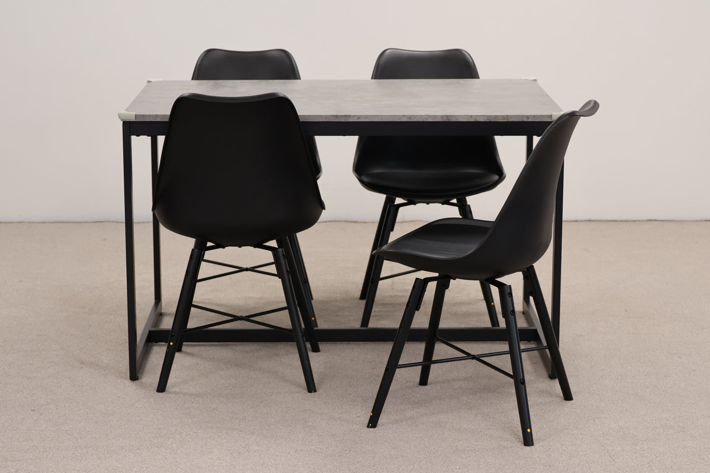 Modern Dining Table & Chairs