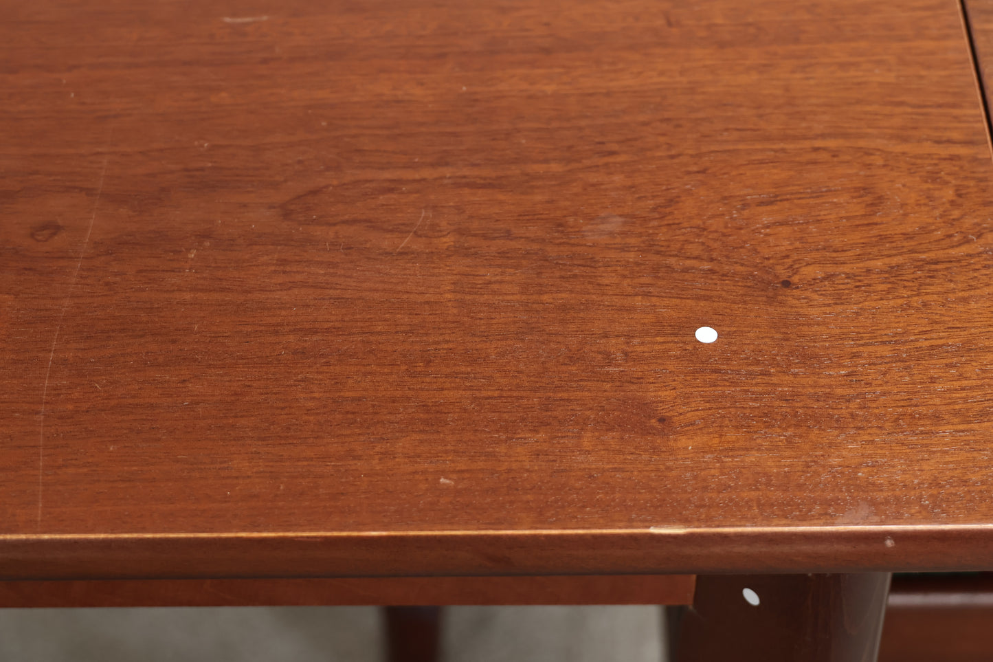 Extendable Dining Table & Chairs