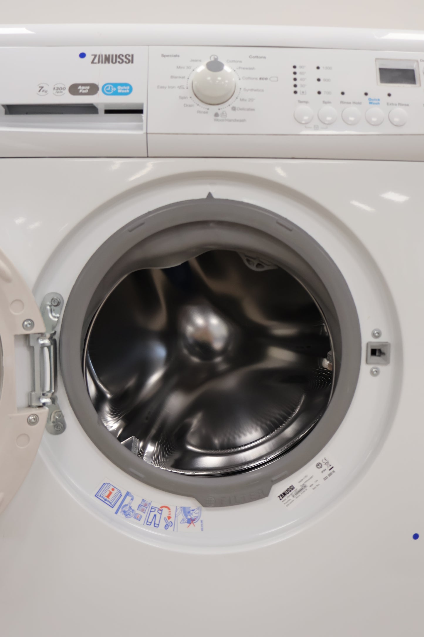 Washing Machine by Zanussi