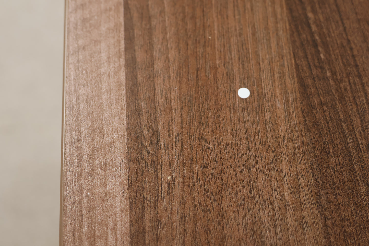 Chest of Drawers in a Walnut Finish
