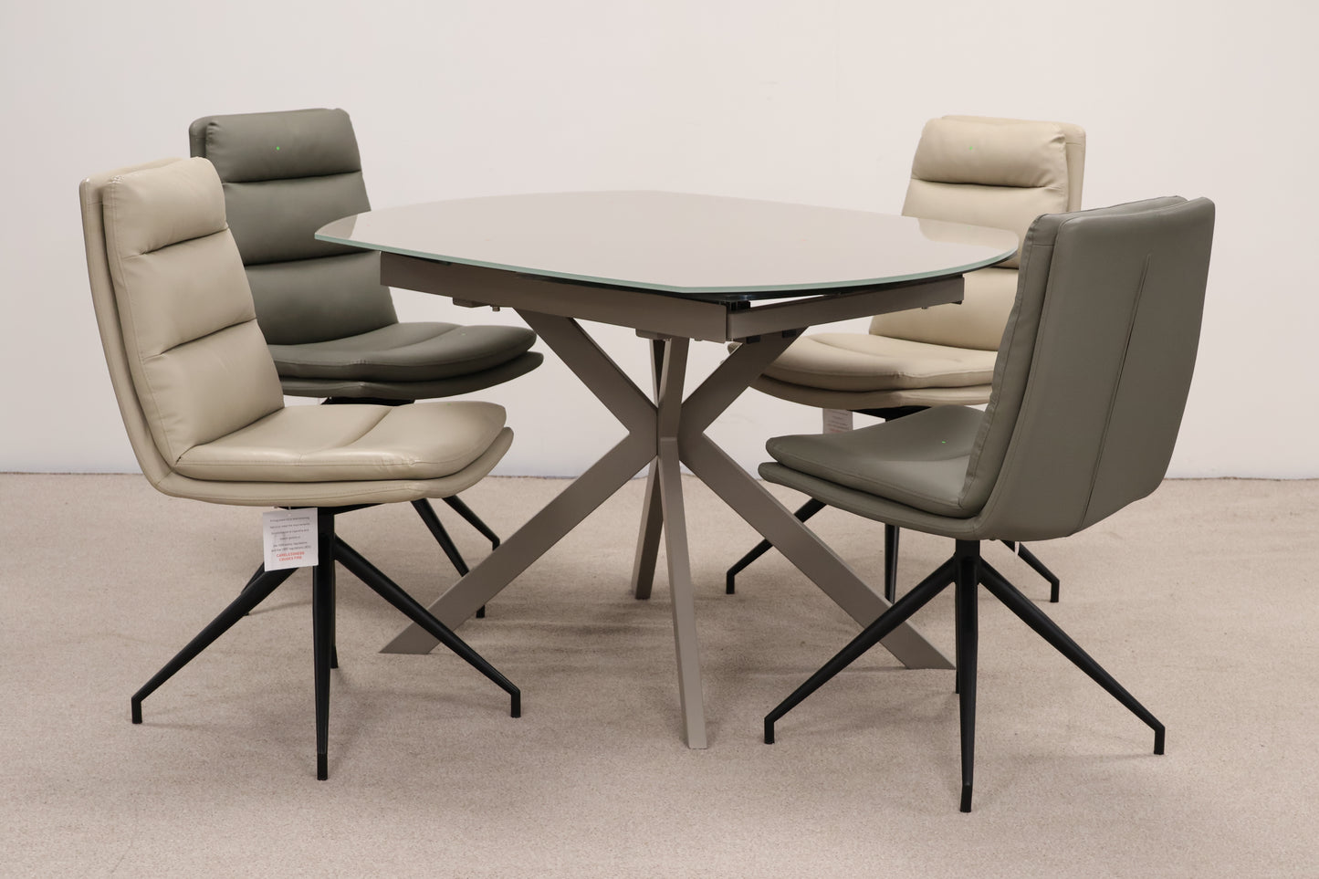 Extendable Dining Table and Chairs