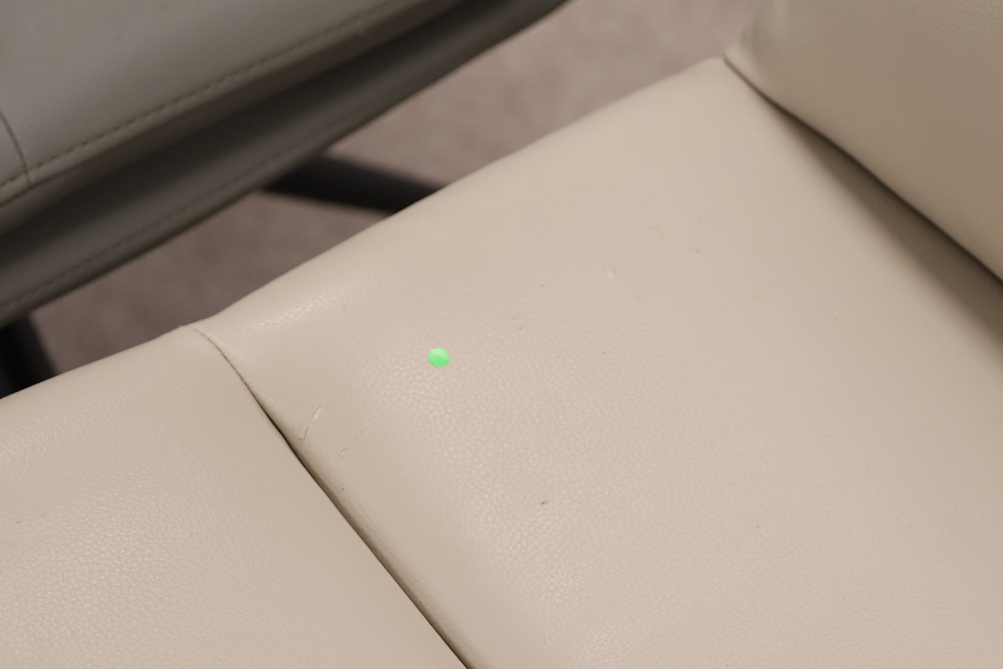 Extendable Dining Table and Chairs