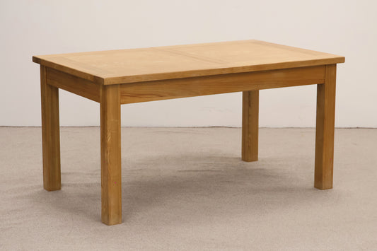 Extendable Oak Table by Halo