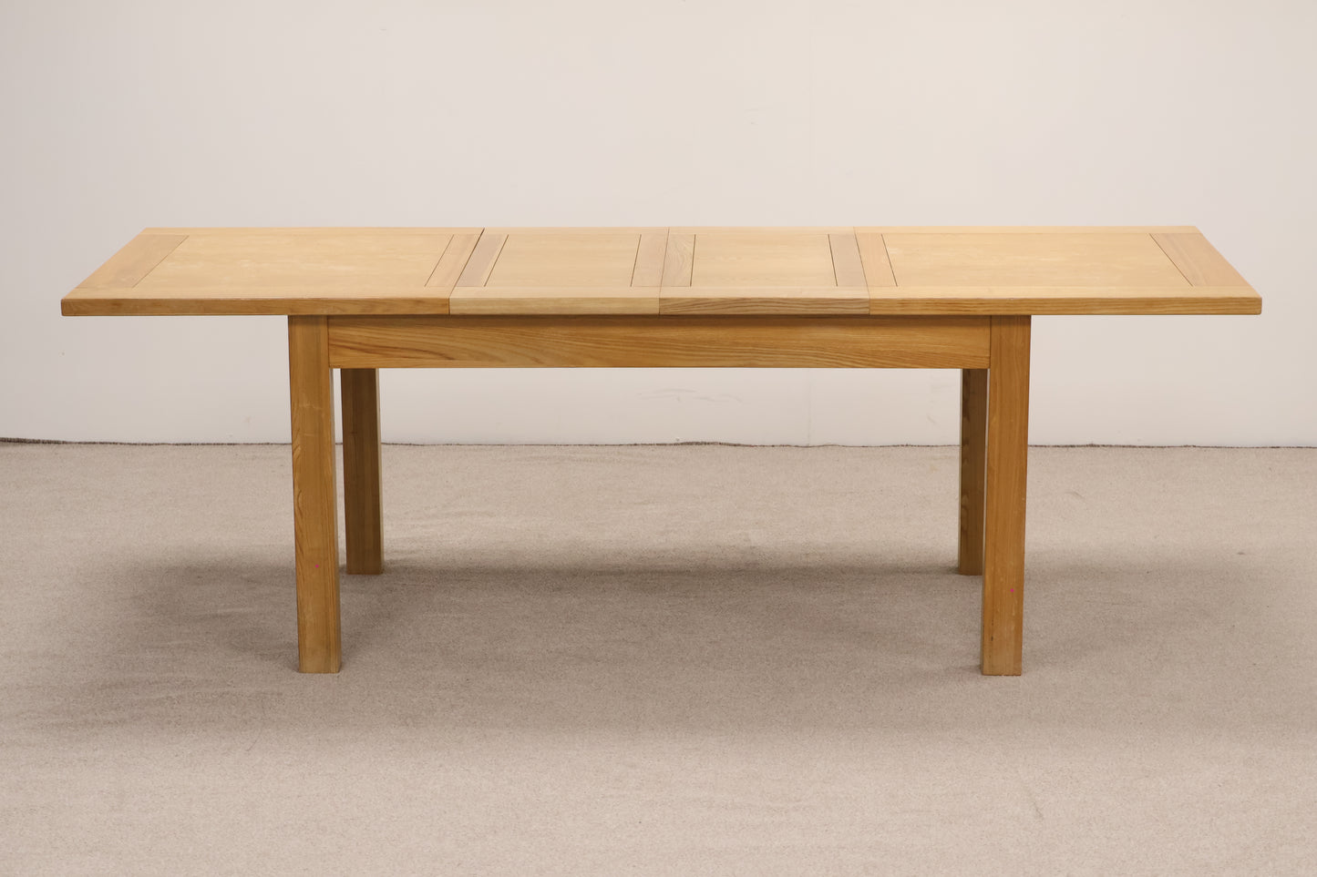 Extendable Oak Table by Halo