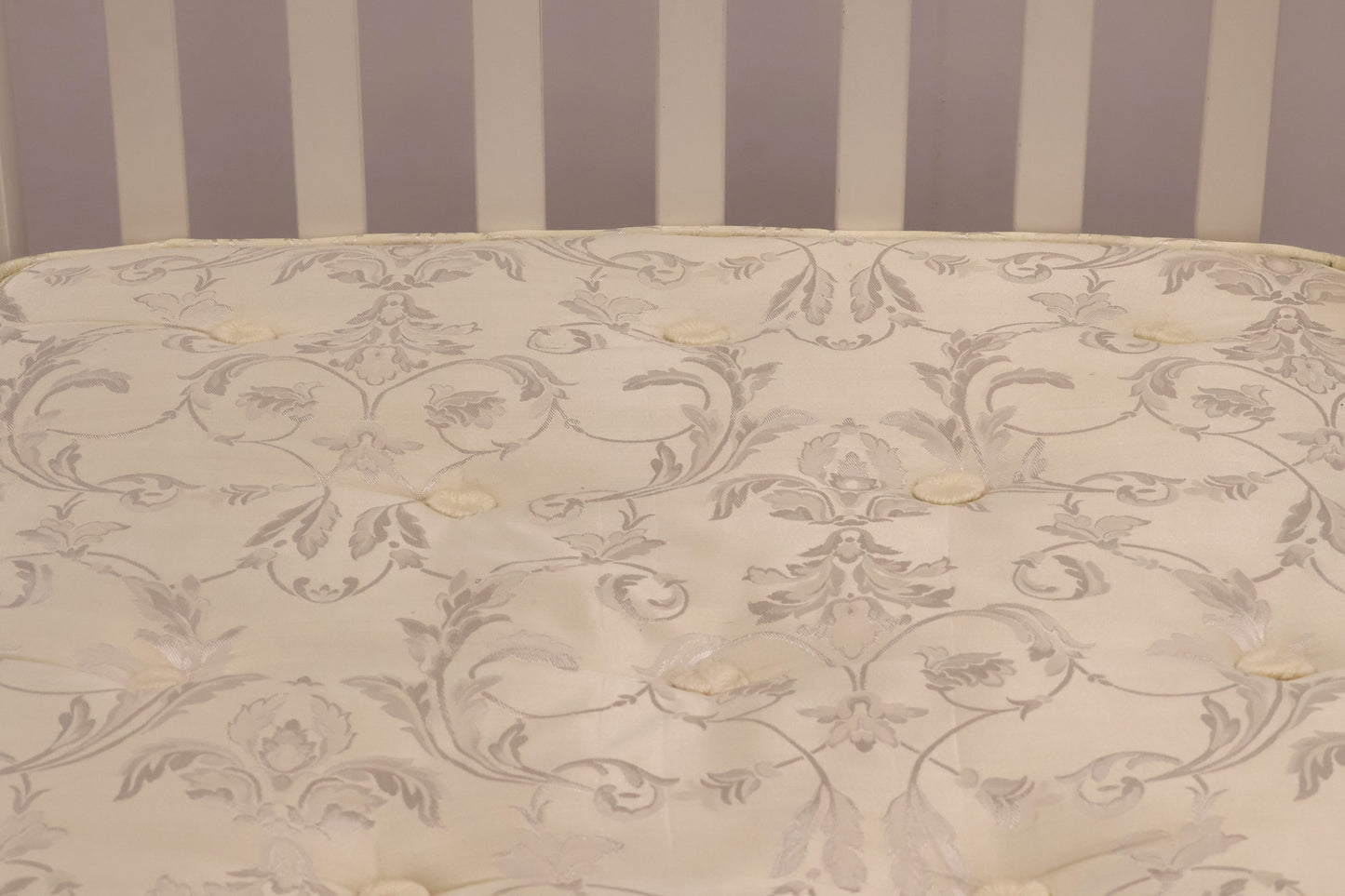 Single Bed with Storage Drawer & Sanitised Mattress