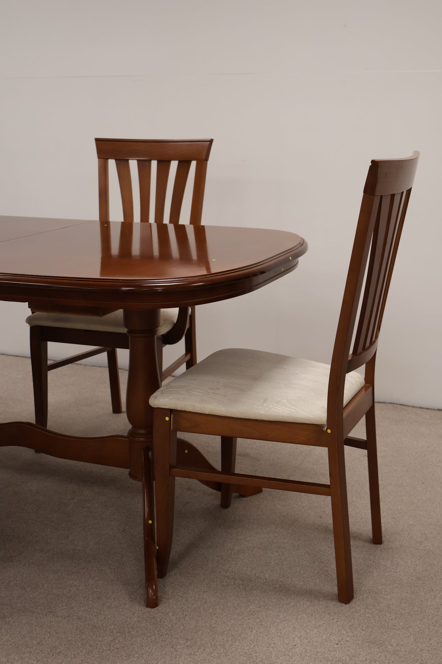 Extendable Dining Table & Chairs by Morris of Glasgow