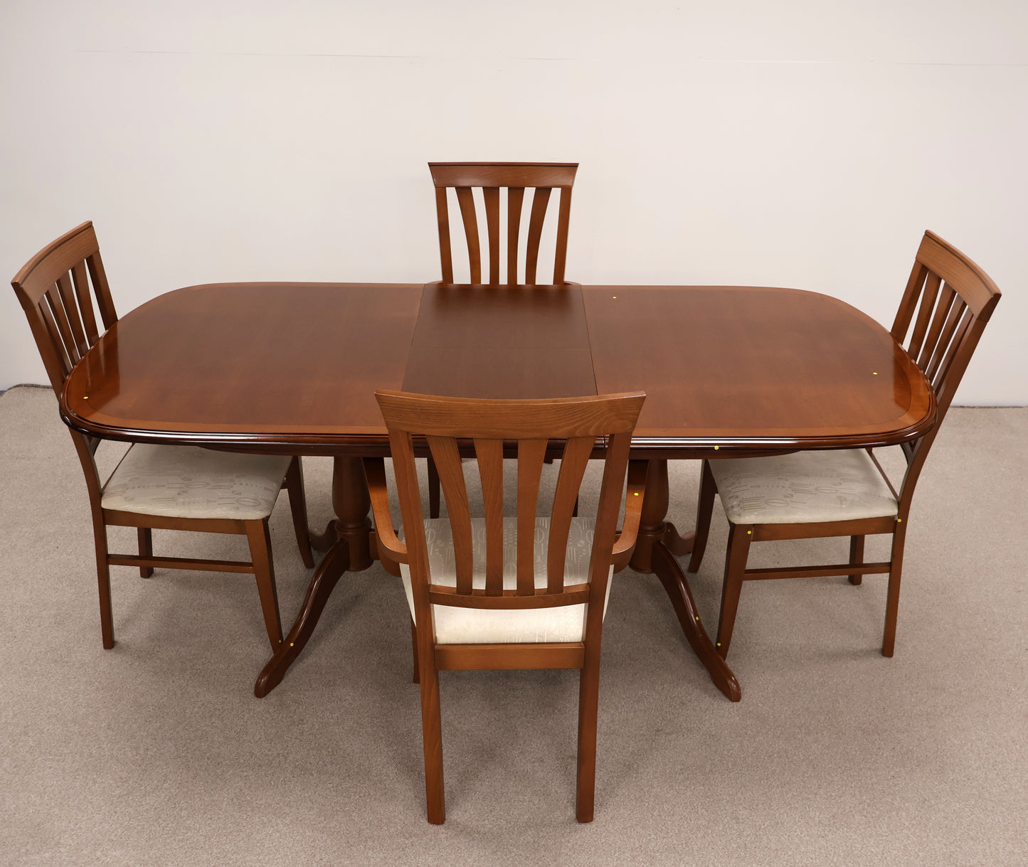 Extendable Dining Table & Chairs by Morris of Glasgow