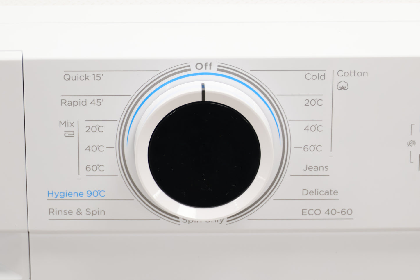 Washing Machine by Midea