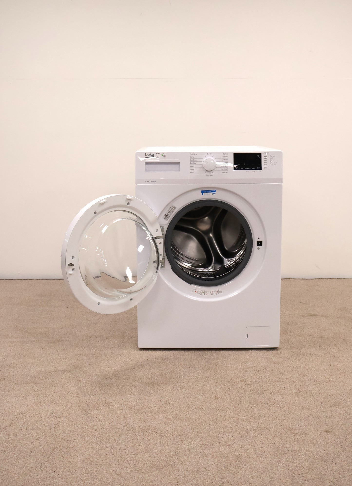 Washing Machine by Beko