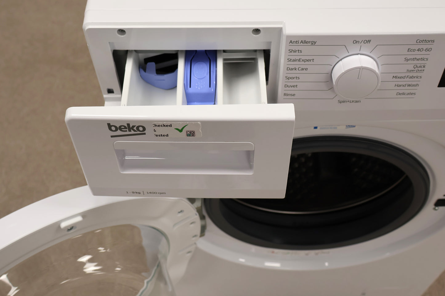 Washing Machine by Beko