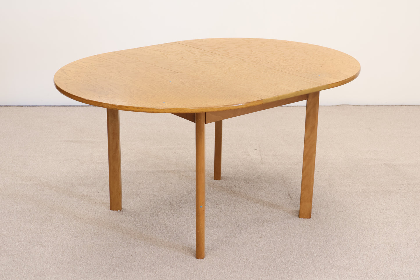 Oval Extendable Dining Table