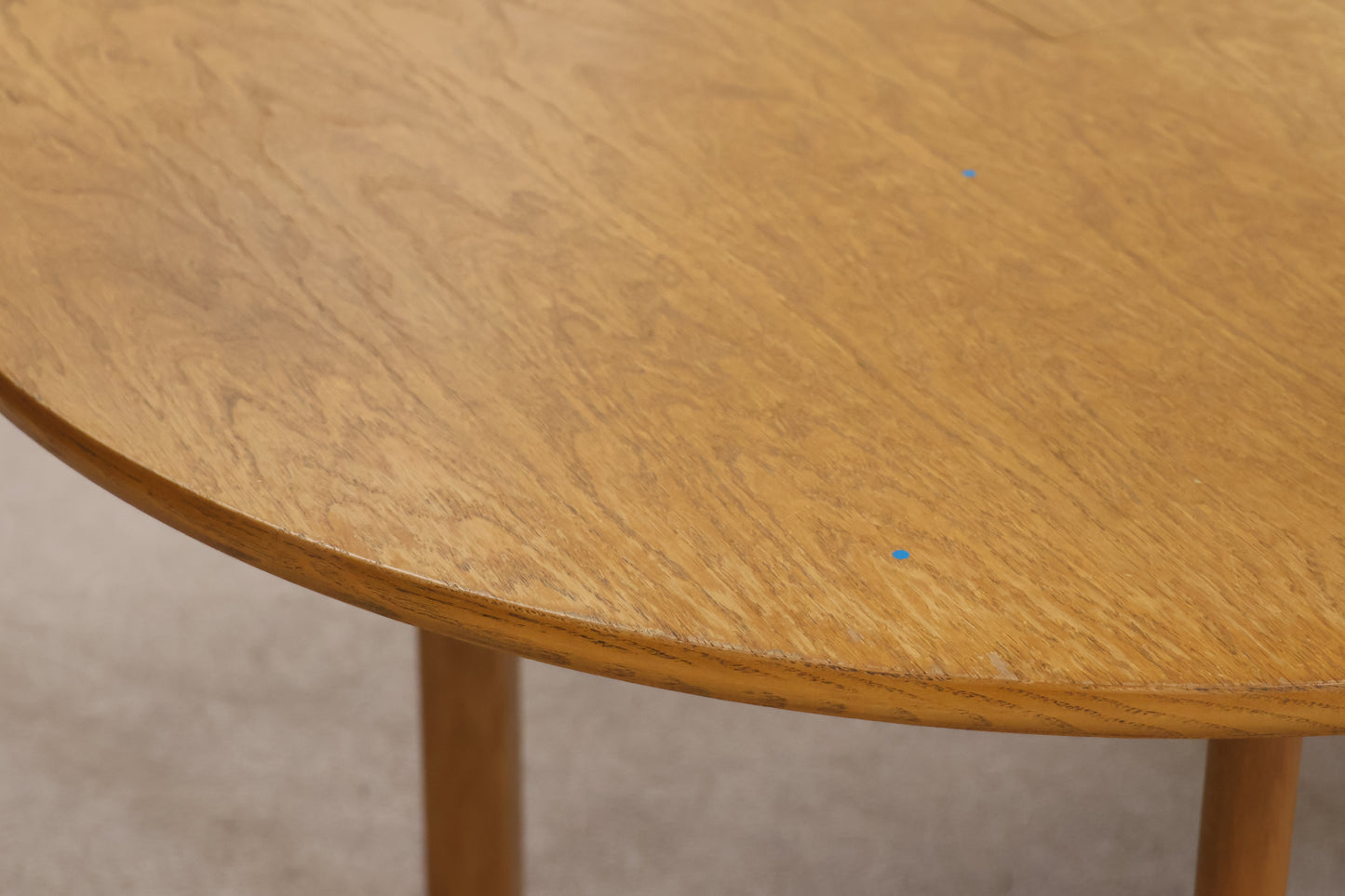 Oval Extendable Dining Table