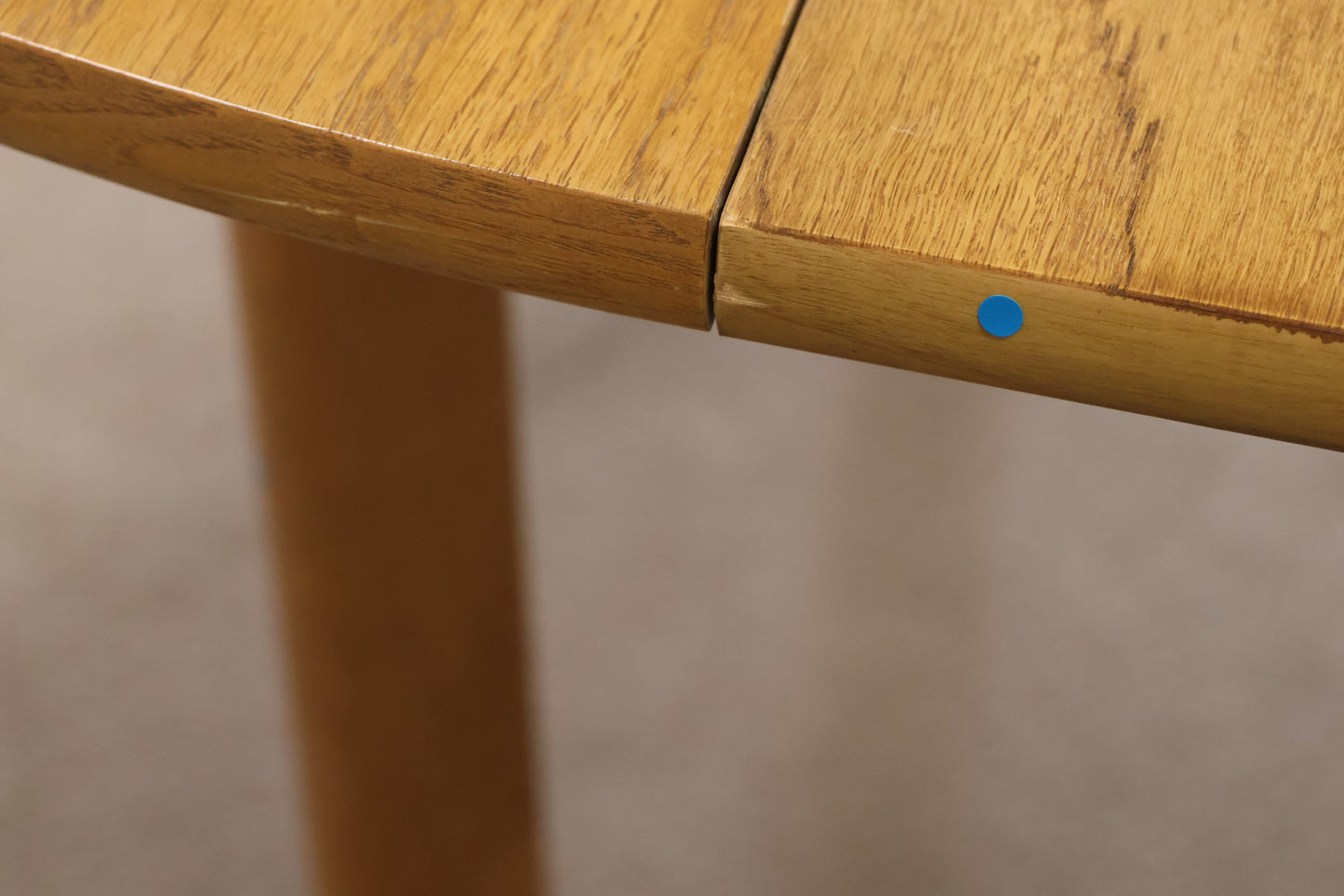 Oval Extendable Dining Table