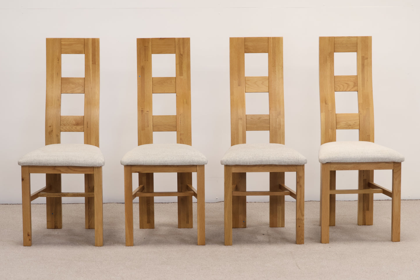 Oval Extendable Dining Table