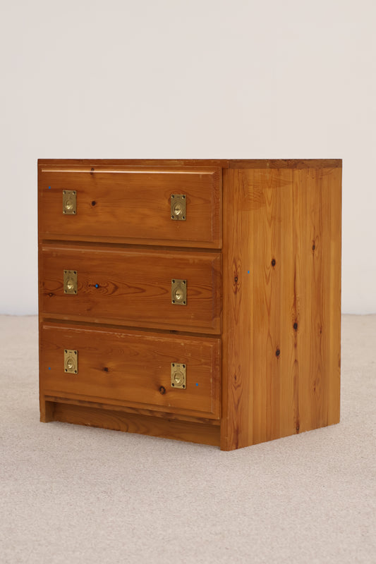 Vintage Style Chest of Drawers