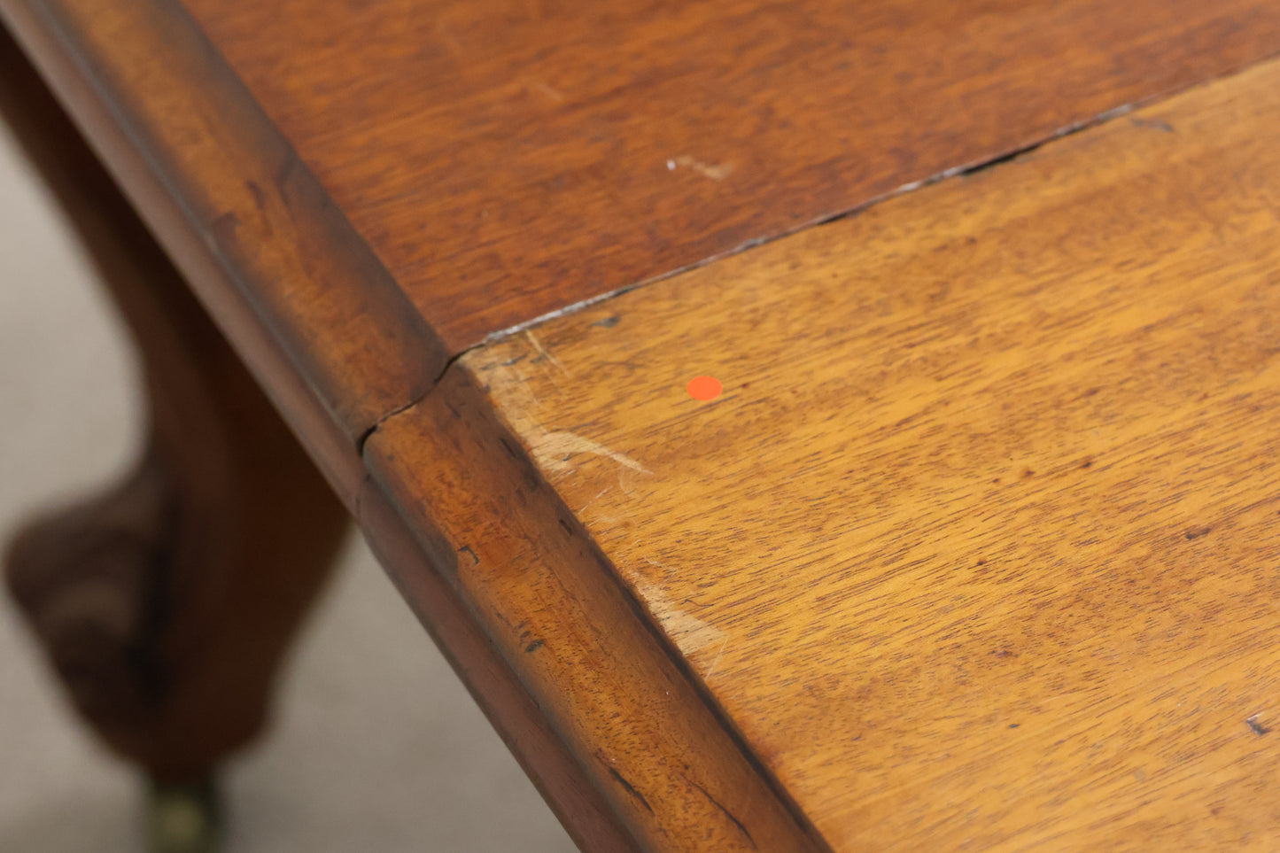 Victorian Mahogany Dining Table