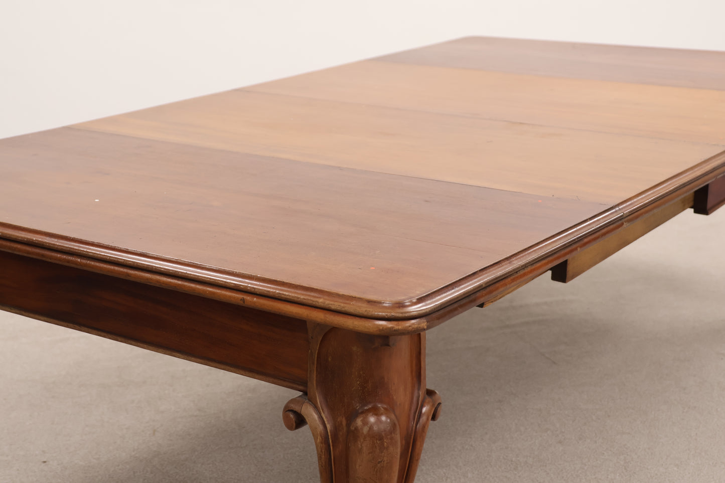 Victorian Mahogany Dining Table
