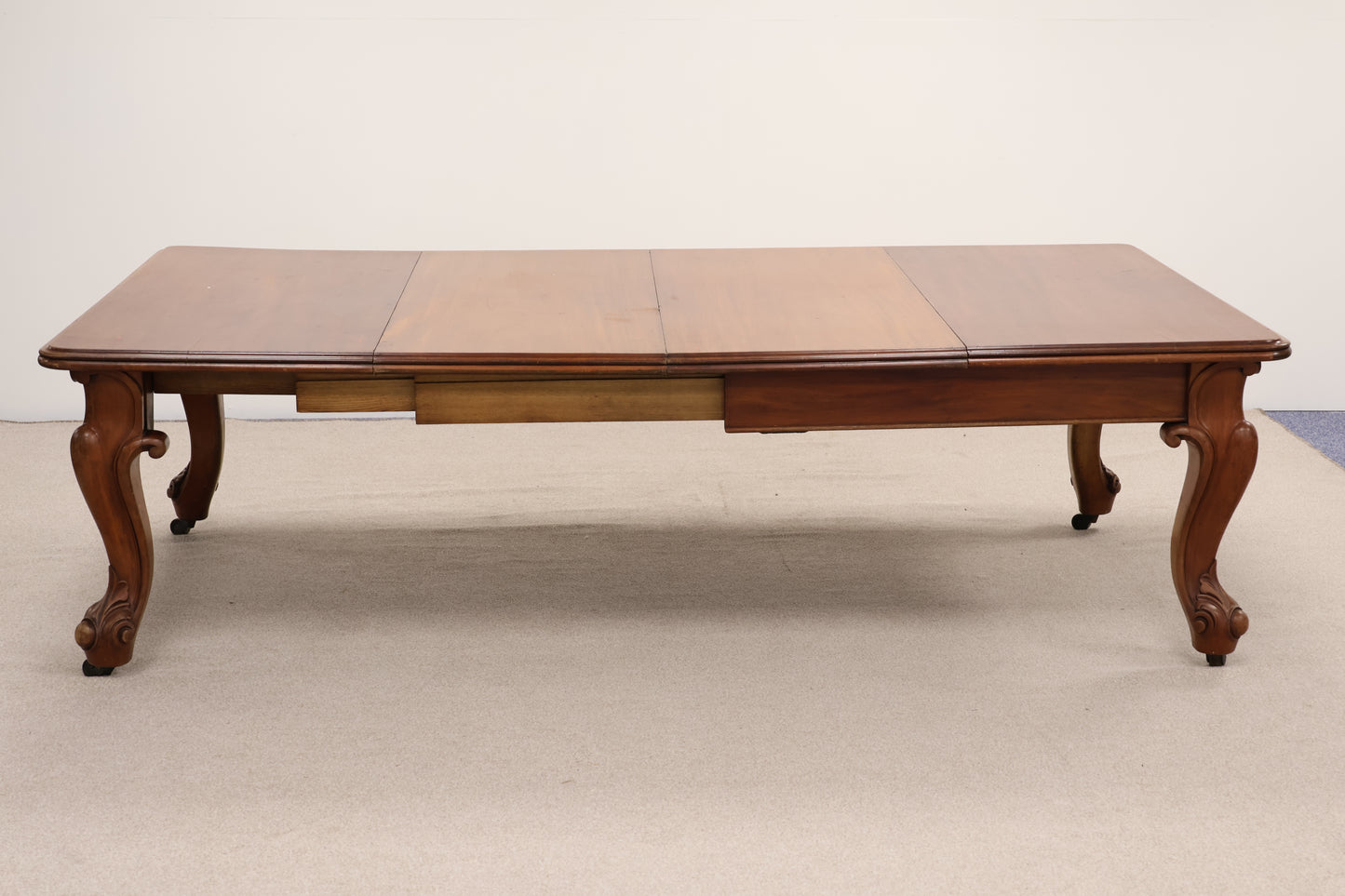 Victorian Mahogany Dining Table