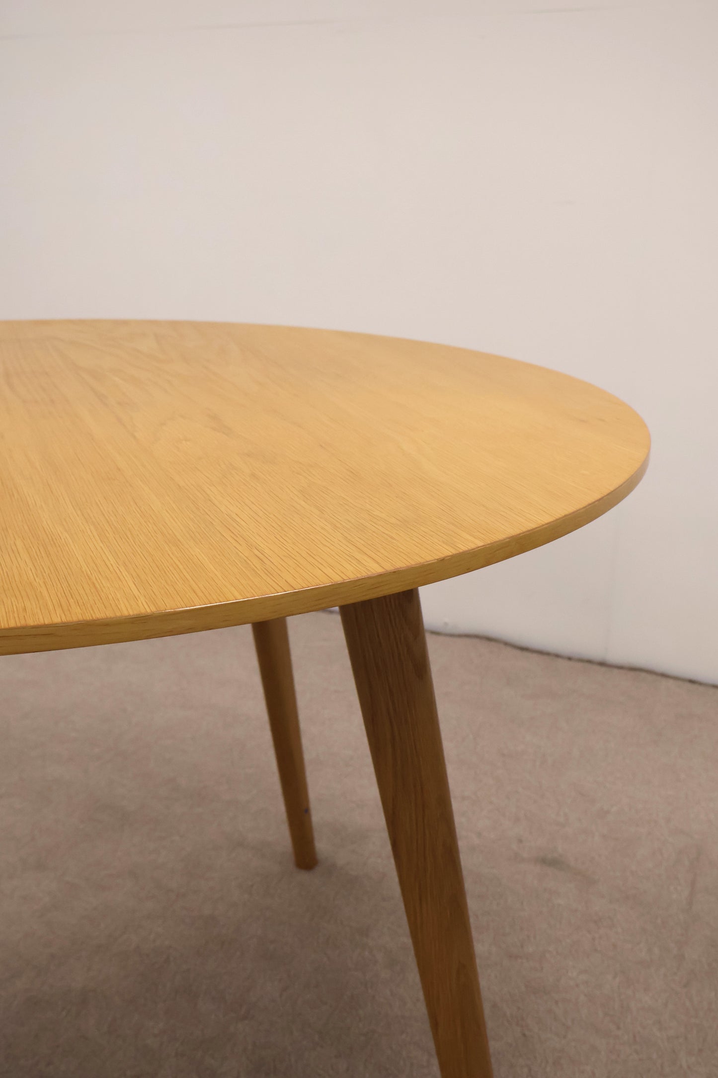 Circular Dining Table