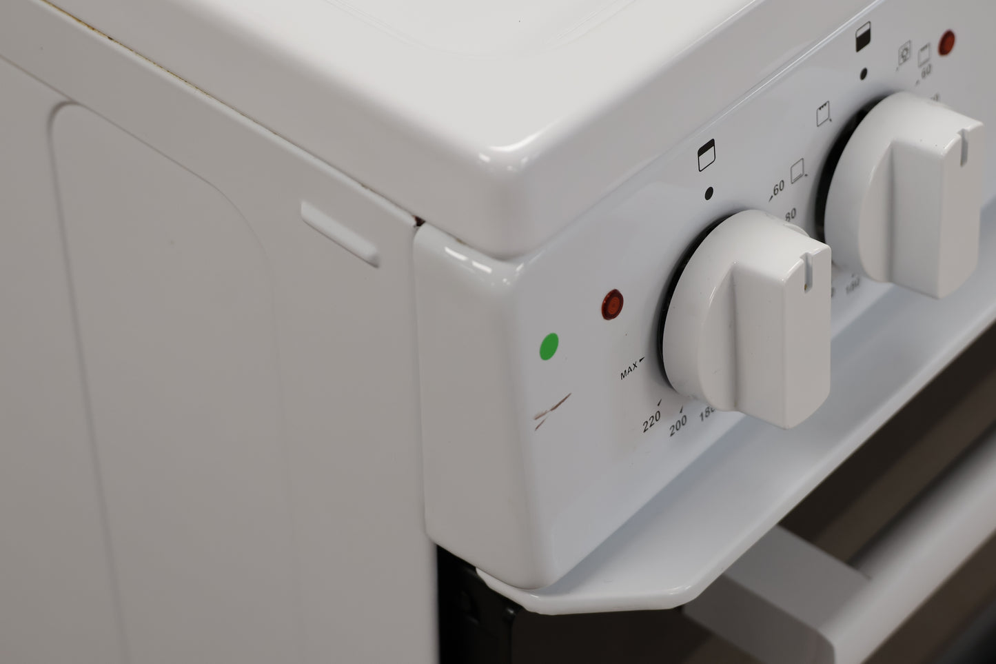Cooker by Willow