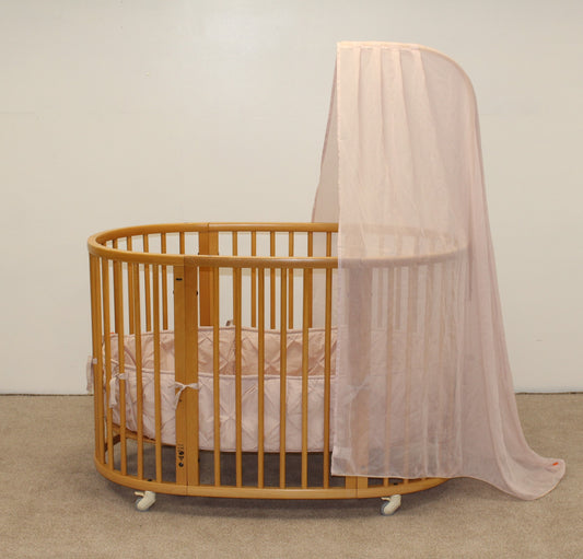 Oval Crib by Stokke