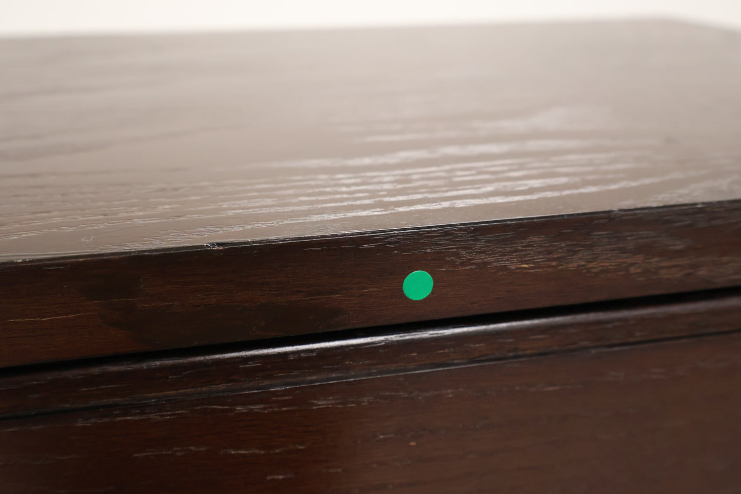 Dark Oak Veneer Chest of (5) Drawers