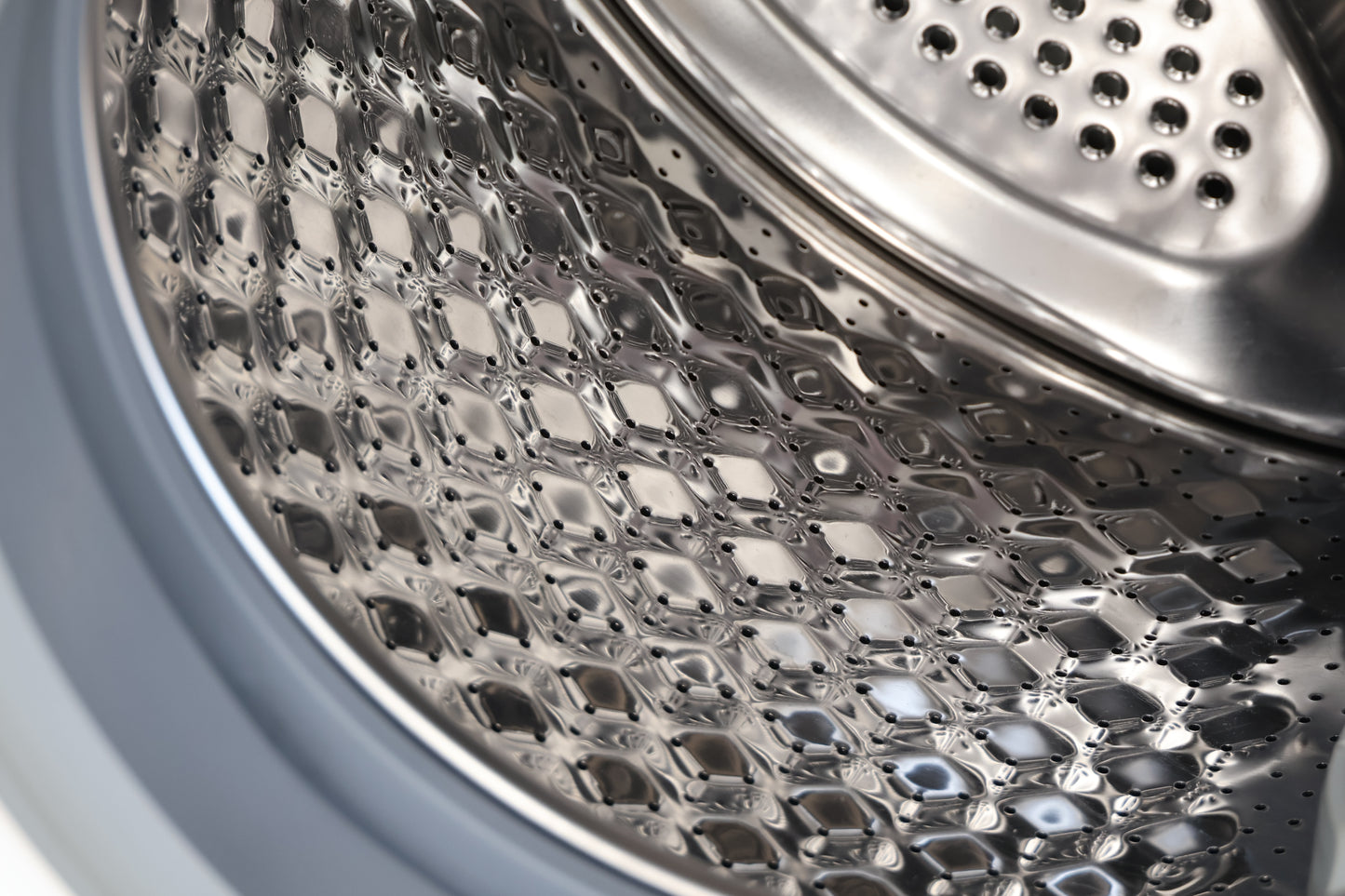 Washing Machine by Kenwood