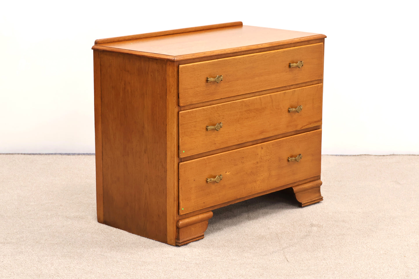 Lawrencia Furniture