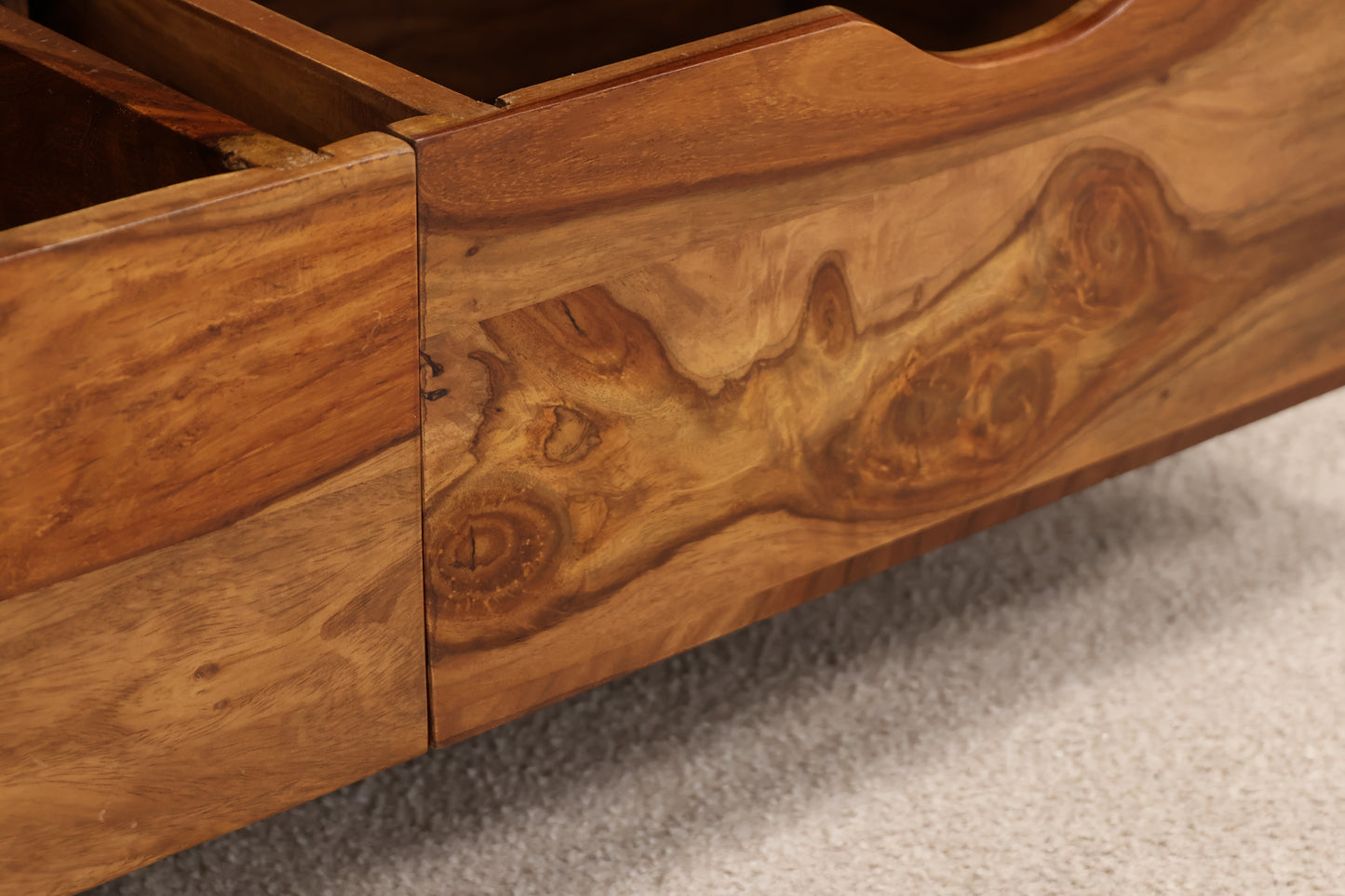 Sheesham Tv Unit