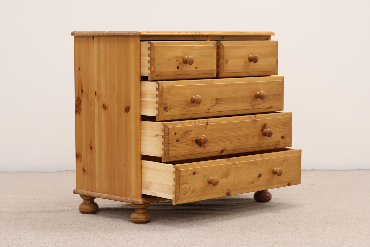 Pine Chest Chest of Drawers