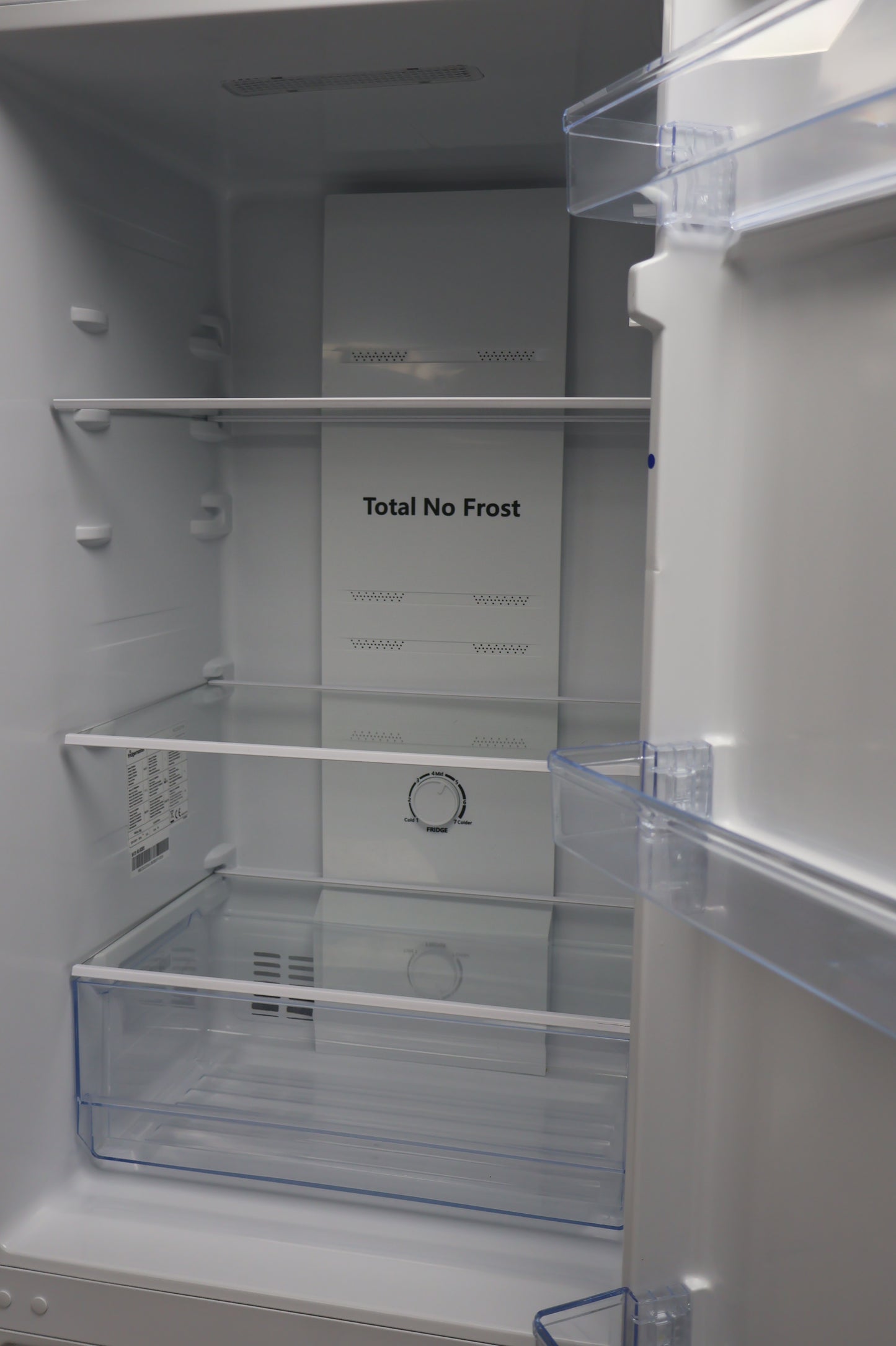 Freestanding Fridge Freezer by Fridgemaster