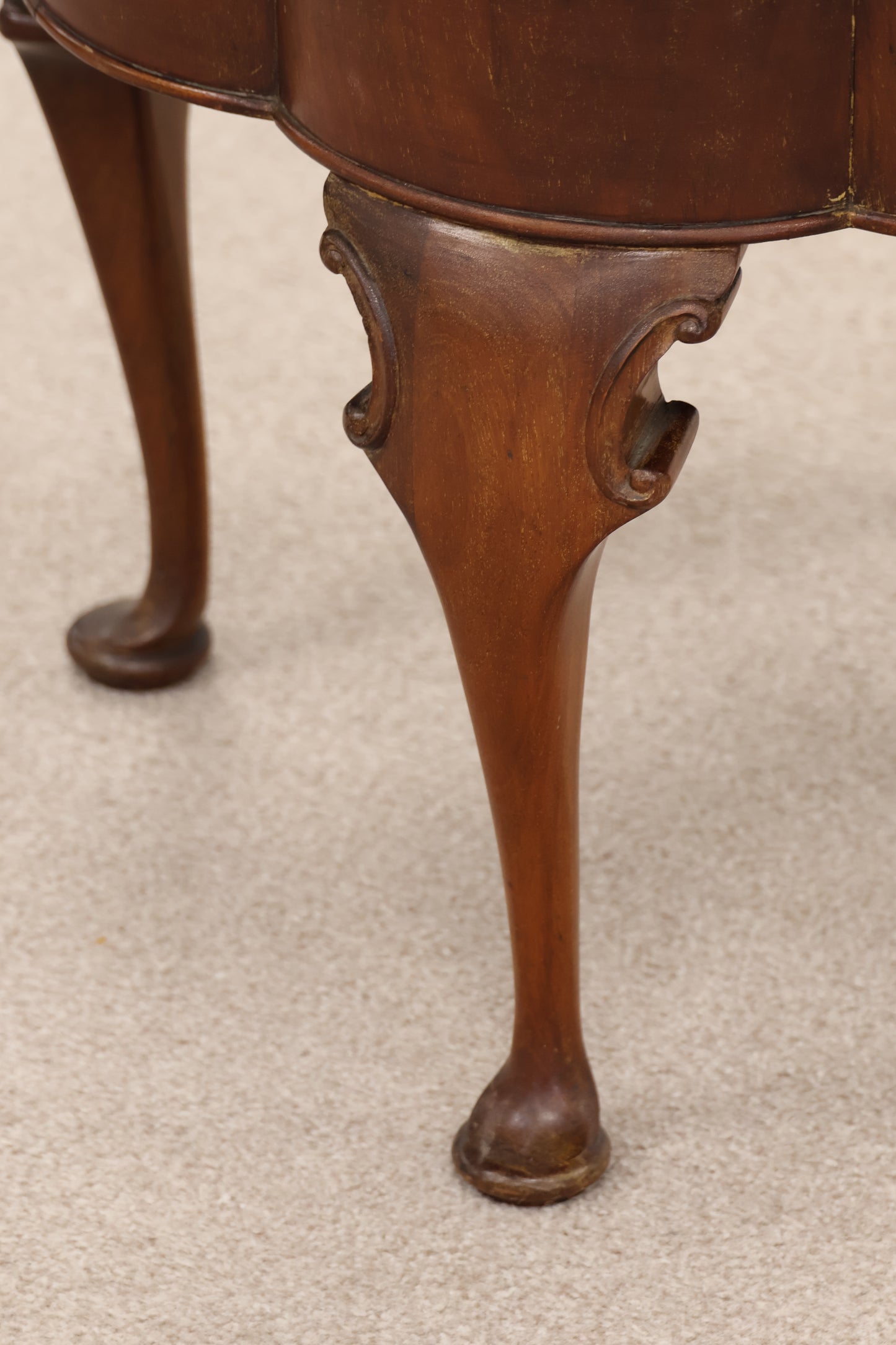 Vintage Scalloped Edge Side Table