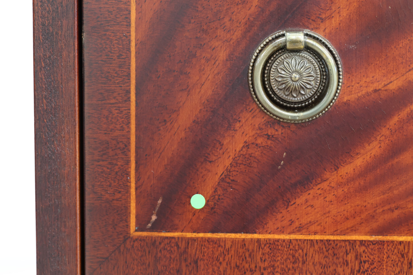 Faux Mahogany Chest of Drawers – Concealed Dry Bar