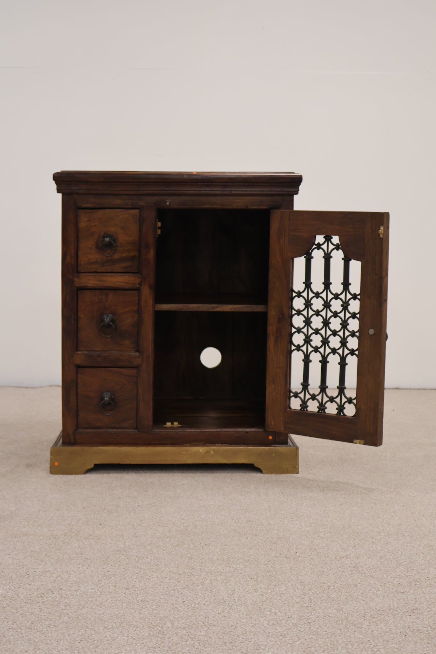 William Sheppe Cabinet