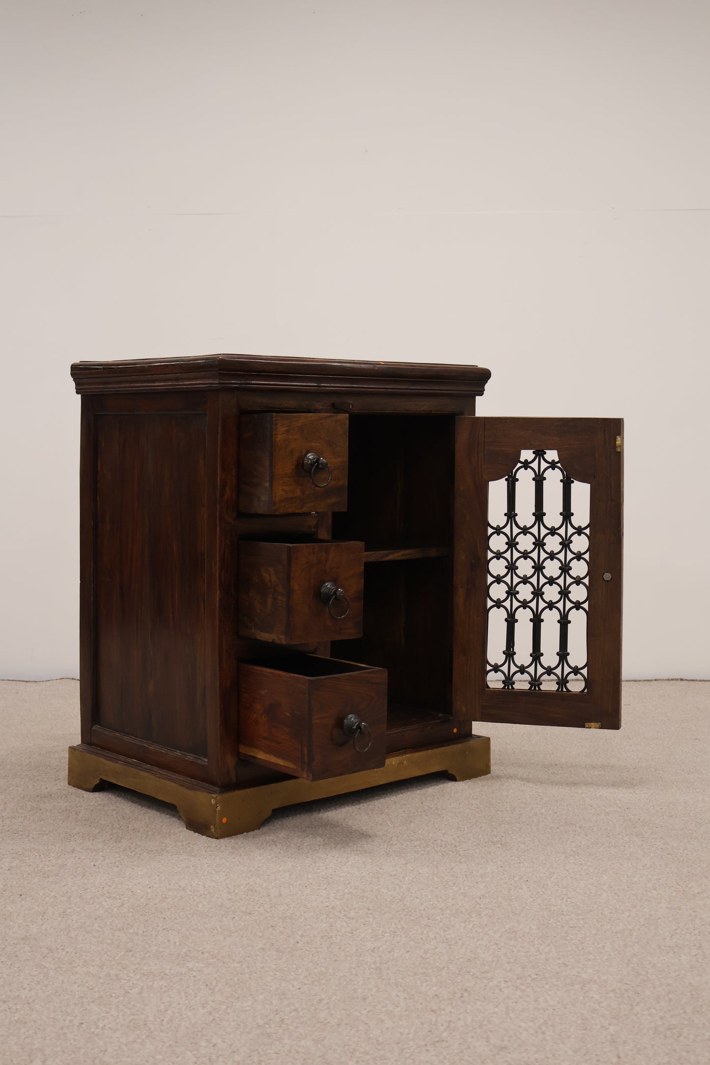 William Sheppe Cabinet